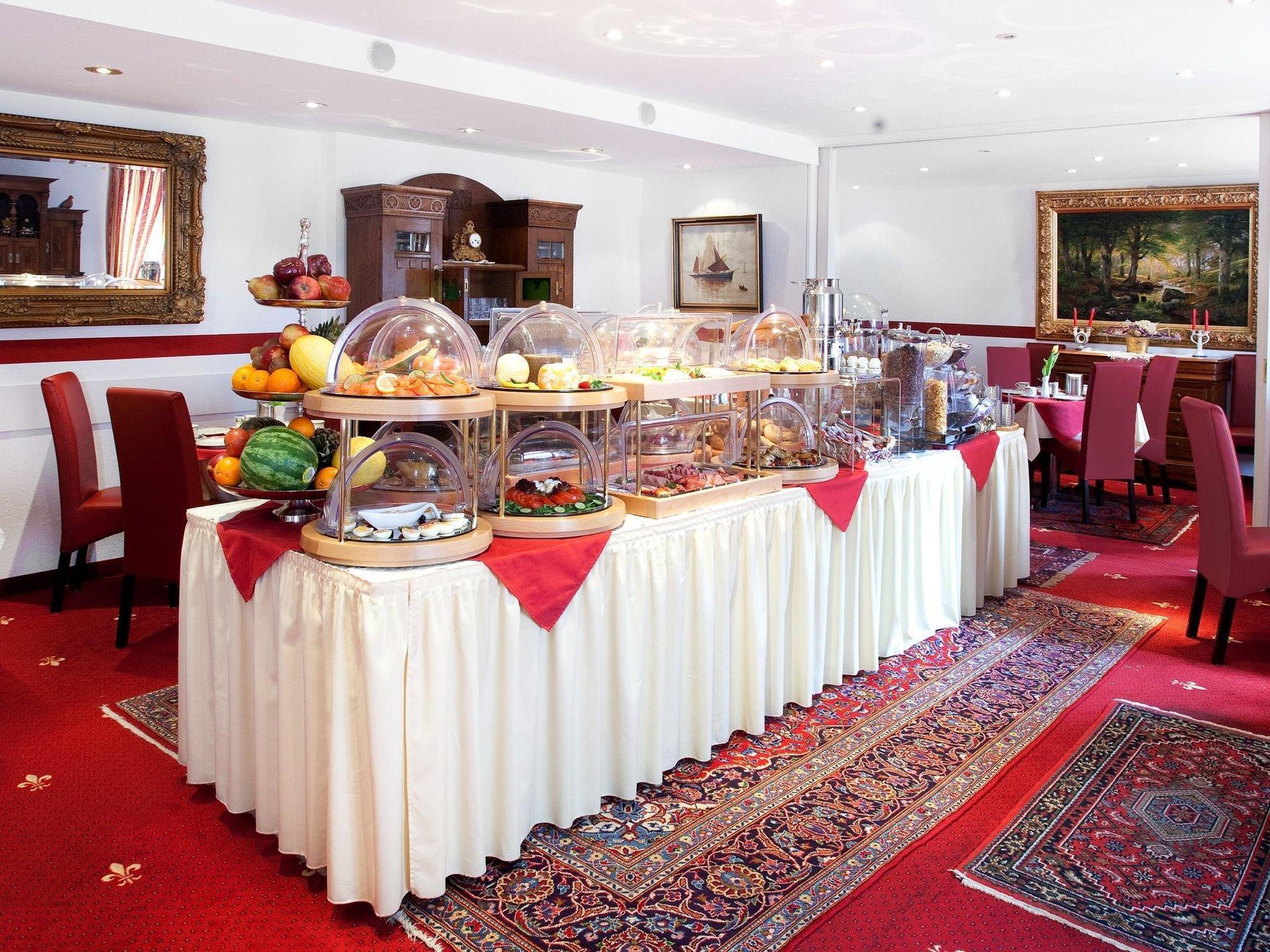 Tiptop Hotel Burgschmiet Garni Nuremberg Exterior photo